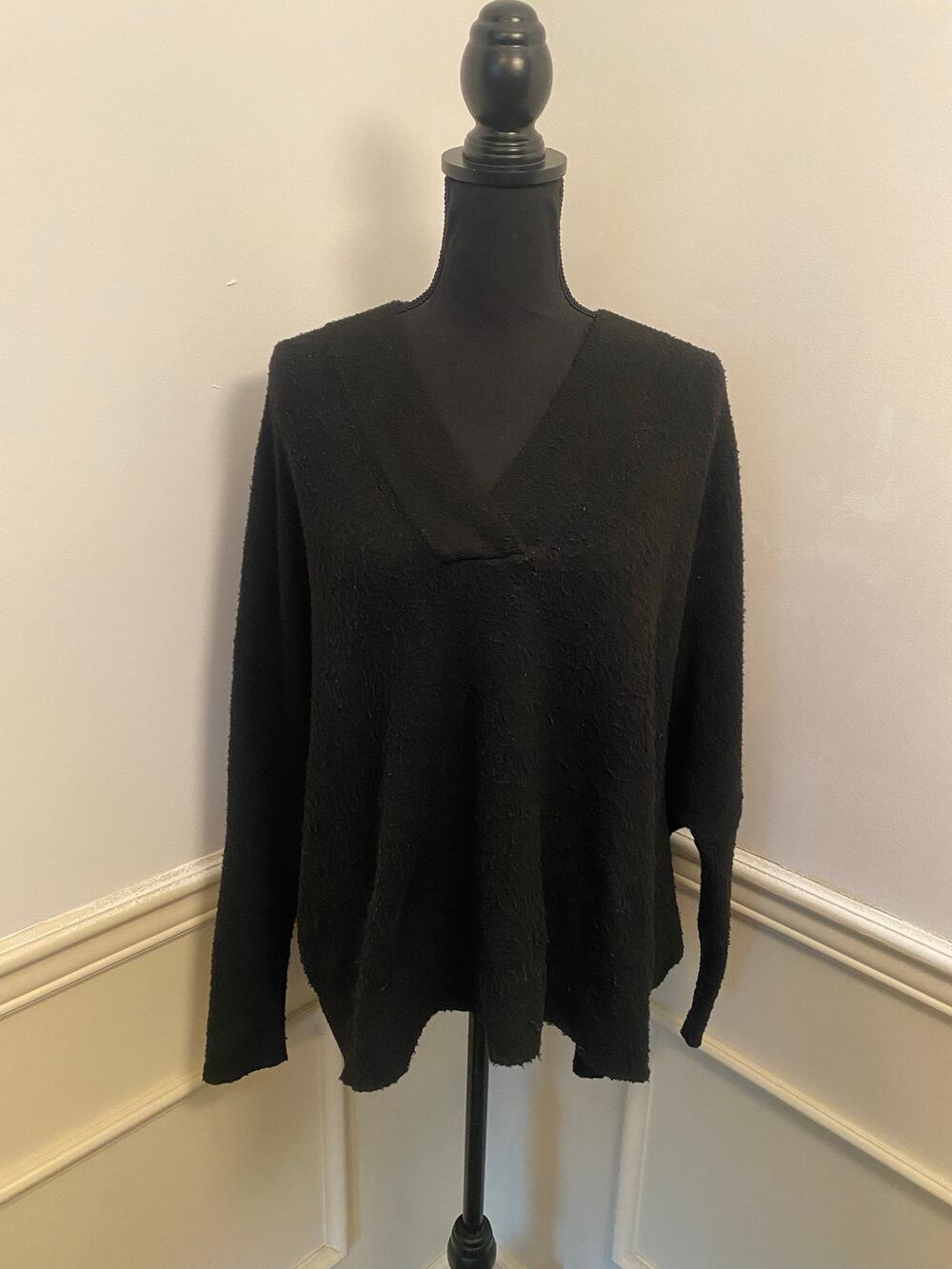 Anthropologie Slouchy Cozy Black Knit Crossover V-Neck Pullover Sweater Oversize